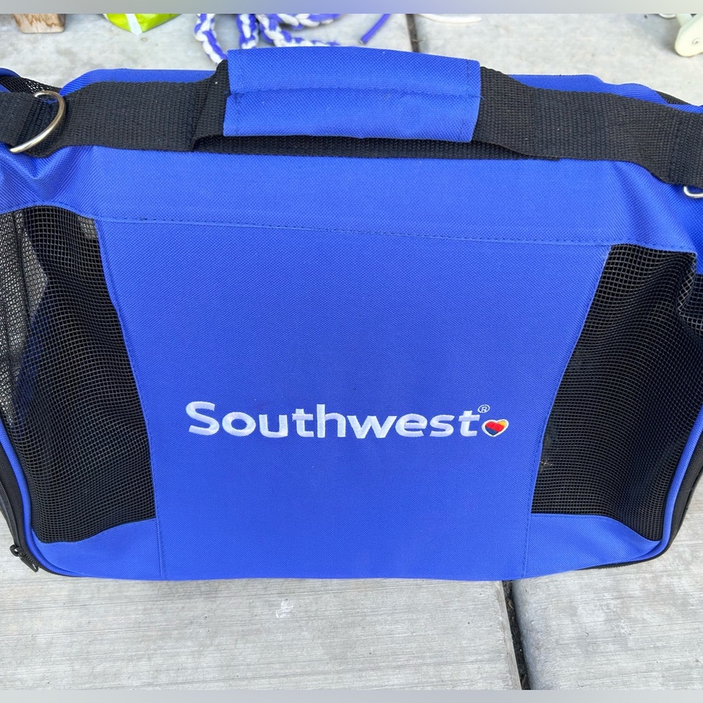 Southwest pet carrier